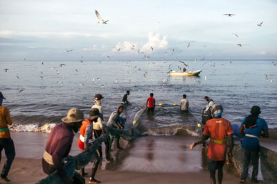 Ngư dân Sri Lanka đối mặt khủng hoảng kép
