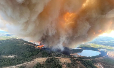 Canada trải qua đợt cháy rừng tồi tệ nhất trong 30 năm qua