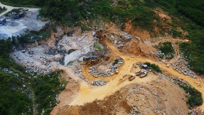 Phú Yên: Cần kiểm tra mỏ đá ốp lát Kim Sơn có khai thác “nhầm” vị trí nhiều năm không?