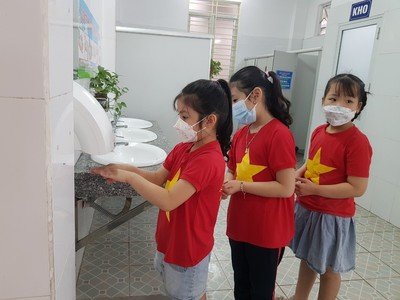 Hải Phòng: Học sinh được tiếp cận nước sạch, vệ sinh môi trường học đường