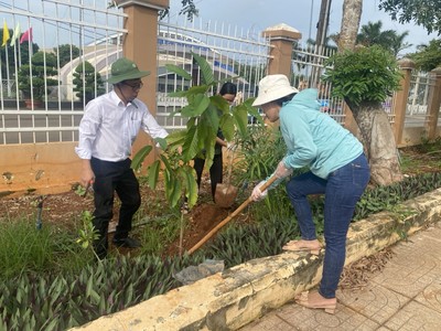 Vũng Tàu: Trường THPT Nguyễn Du tạo môi trường giáo dục xanh - sạch - đẹp