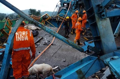 Ấn Độ: Sập cần cẩu tại công trường xây dựng khiến ít nhất 17 người thiệt mạng