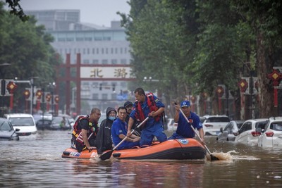 Số người thiệt mạng trong mưa lũ tăng, Trung Quốc kêu gọi hành động khẩn cấp