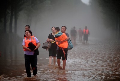 Trung Quốc: Bắc Kinh ghi nhận lượng mưa lớn nhất trong 140 năm