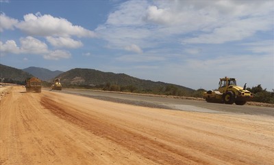 Khó khăn giải phóng mặt bằng trong xây dựng cao tốc Vân Phong – Nha Trang
