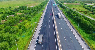 Đẩy nhanh tiến độ dự án đầu tư xây dựng đường cao tốc Dầu Giây - Tân Phú