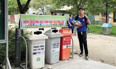 Phân loại rác tại nguồn là chủ trương đúng, song cần phải có thời gian