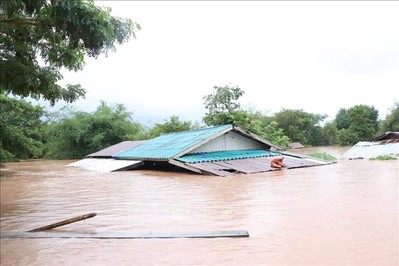 Lào: Lũ lụt, sạt lở đất gây nhiều thiệt hại nghiêm trọng