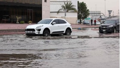 Ba hình thái thời tiết cực đoan tấn công Dubai trong cùng một ngày