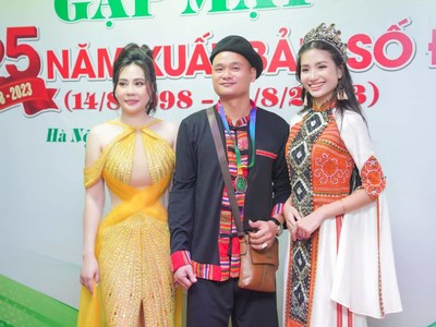 Hoa hậu Phan Kim Oanh dự kỷ niệm 25 năm Tạp chí Môi trường và Đô thị Việt Nam