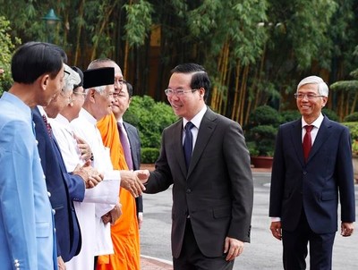 Chủ tịch nước tiếp đại biểu các tôn giáo, nhân sĩ, trí thức tiêu biểu Thành phố Hồ Chí Minh