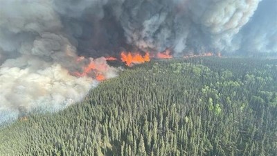 Canada: Ban bố tình trạng khẩn cấp do cháy rừng tại thành phố Yellowknife