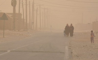 Iran: Hơn 1.500 người gặp các vấn đề về sức khoẻ do bão cát