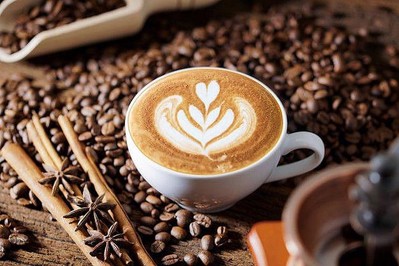 Giá cà phê hôm nay 16/8: Cập nhật giá cà phê Tây Nguyên và Miền Nam