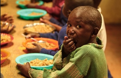 Gần 500 trẻ em tử vong vì nạn đói sau 4 tháng xung đột tại Sudan