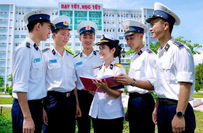 Điểm chuẩn trúng tuyển Học viện Hải quân năm 2023