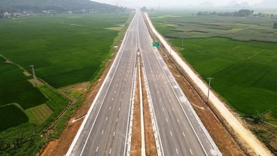 Gấp rút thi công cao tốc Bắc Nam đoạn Quốc lộ 45 - Nghi Sơn