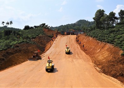 Đề xuất hỗ trợ 1.000 tỷ đồng cho cao tốc Tuyên Quang - Hà Giang