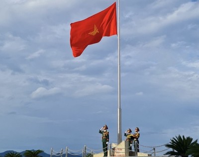 Tỉnh Khánh Hòa tổ chức Lễ Thượng cờ chào mừng lễ Quốc khánh