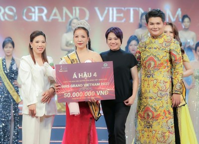 Nguyễn Thị Minh Huệ chinh phục thành công vương miện Á hậu 4 Mrs Grand Việt Nam 2023