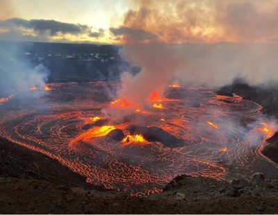 Núi lửa Kilauea ở Hawaii phun trào lần thứ ba trong năm