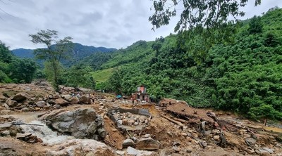 Lào Cai: Mưa lớn gây lũ quét làm nhiều người chết và mất tích