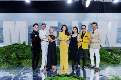 Hiếu Nguyễn nổi bật khi làm Host Miss Earth Vietnam 2023