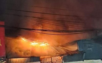Quảng Ninh: Kịp thời dập tắt đám cháy tại chợ Cửa Ông, TP Cẩm Phả