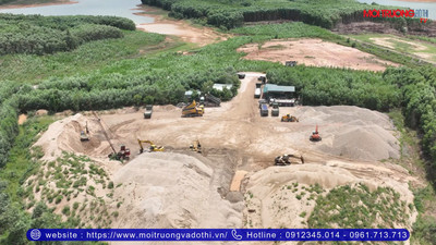 Quảng Trị: Bất cập bãi tập kết cát, sỏi hoạt động gây ô nhiễm bên bờ sông Thạch Hãn