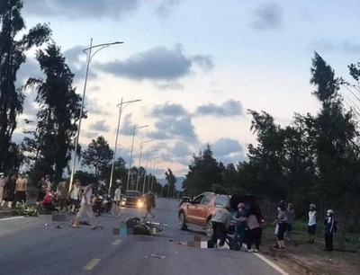 Nghệ An: Tai nạn xe máy khiến 5 học sinh thương vong trên đường đi học về