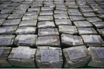Hải quân Brazil thu giữ gần 4 tấn cocaine
