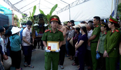 Thái Bình: Truy thăng cấp bậc hàm cho chiến sĩ công an hy sinh