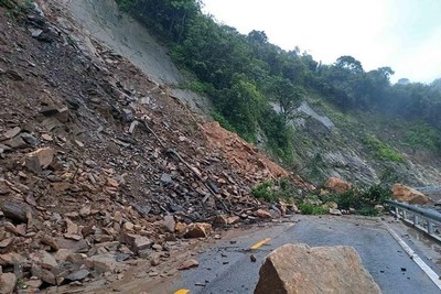 Cảnh báo nguy cơ cao xảy ra lũ quét, sạt lở đất ở 65 huyện, thành phố