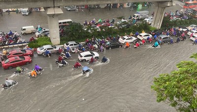 Hà Nội xuất hiện hơn 20 điểm úng ngập do mưa lớn