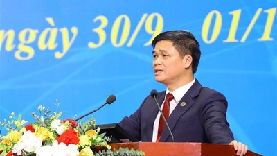 Ông Ngọ Duy Hiểu tái đắc cử Chủ tịch Công đoàn Viên chức Việt Nam khoá VI