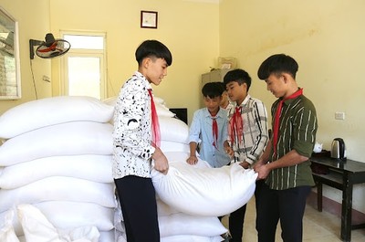 Quảng Trị: Chính phủ hỗ trợ trên 379 tấn gạo cho học sinh trên địa bàn