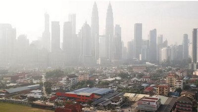 Malaysia “gieo mây” tạo mưa, đóng cửa trường học vì ô nhiễm không khí