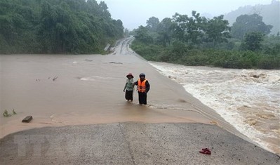 Quảng Trị: Mưa lớn khiến nhiều khu vực miền núi bị chia cắt tạm thời