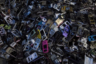 Gần 10 tỷ USD kim loại quý trong rác điện tử bị bỏ phí
