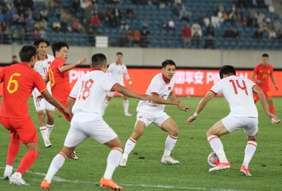 Lịch thi đấu bóng đá hôm nay 13/10/2023: Tuyển Việt Nam đấu Uzbekistan