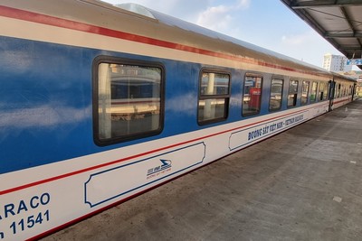 Khai thác đôi tàu chất lượng cao tuyến đường sắt Hà Nội - Đà Nẵng