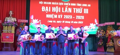 Đồng chí Nguyễn Văn Cương được bầu làm Chủ tịch Hội Doanh nhân Cựu chiến binh tỉnh Long An