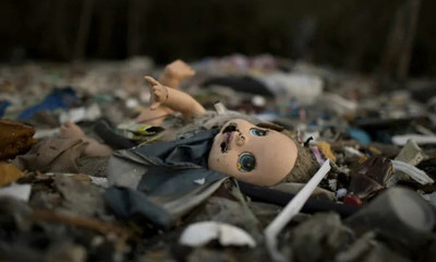 Mối nguy hại từ đồ chơi bỏ đi - tác nhân gây ra rác thải điện tử