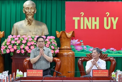 Thủ tướng Phạm Minh Chính làm việc với lãnh đạo tỉnh Trà Vinh
