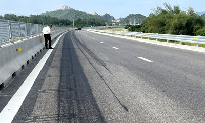 Cao tốc Nghi Sơn - Diễn Châu nghi bị đổ hóa chất phá hoại mặt đường