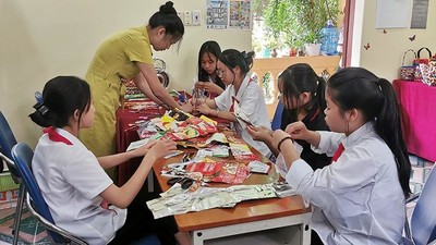 Lạng Sơn: Những sản phẩm STEM tái chế từ đồ phế thải đã qua sử dụng