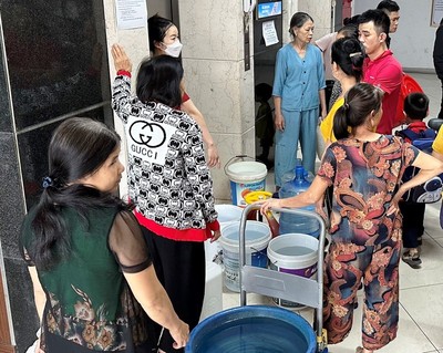 Hà Nội chỉ đạo khẩn vụ cư dân khu đô thị Thanh Hà thiếu nước sạch