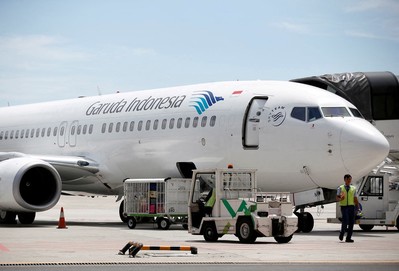 Chuyến bay thương mại đầu tiên tại Indonesia sử dụng nhiên liệu phản lực pha dầu cọ