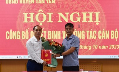 Ông Nguyễn Văn Tuyển được bổ nhiệm Trưởng Phòng Tài nguyên và Môi trường huyện Tân Yên