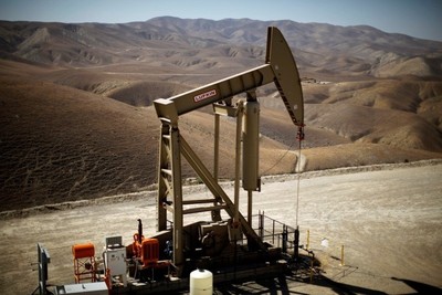 Giá xăng dầu hôm nay 3/11/2023: Cập nhật giá xăng dầu trong nước, quốc tế